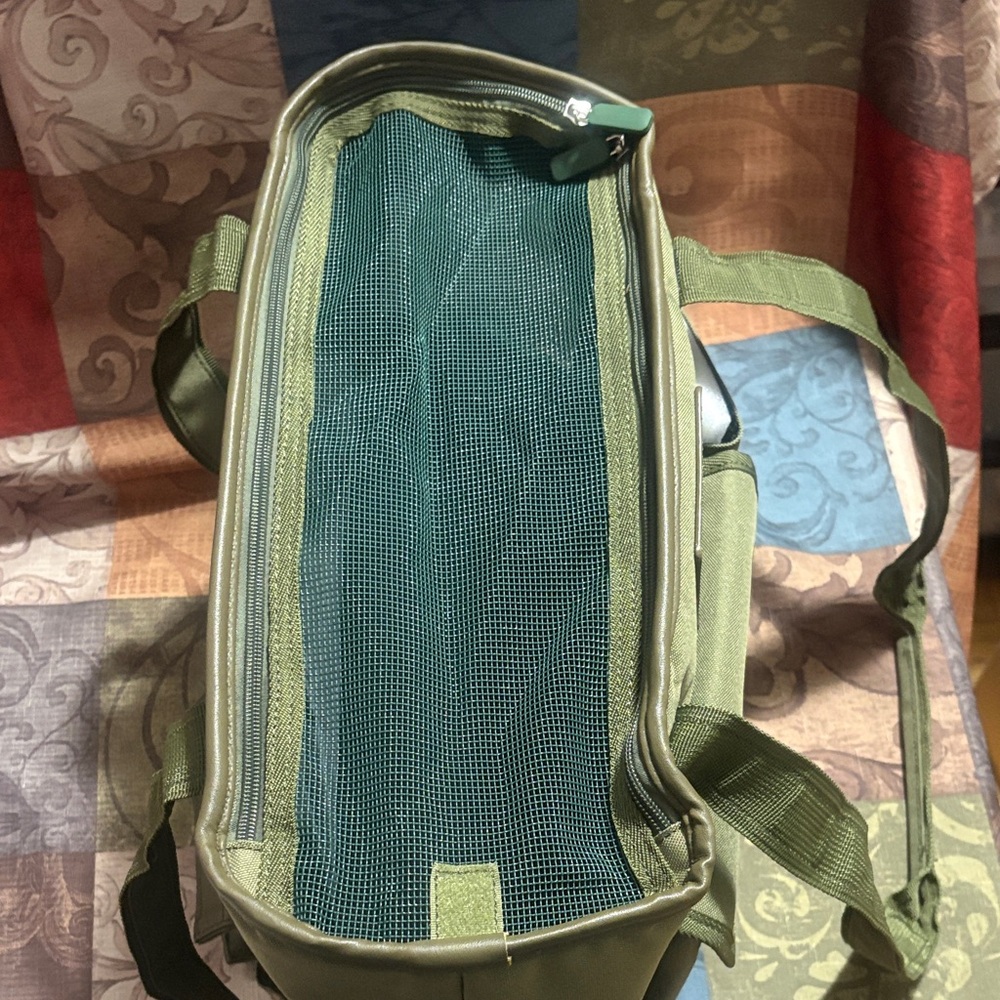 ππβπ¦Ίπ¦ππSmall Animal Pet Purse/Carrier. - Picture 5 of 12